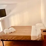 Heart Of Rome Vatican Deluxe New Apartment 1Gb Wifi