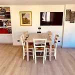 Heart Of Rome Vatican Deluxe New Apartment 1Gb Wifi
